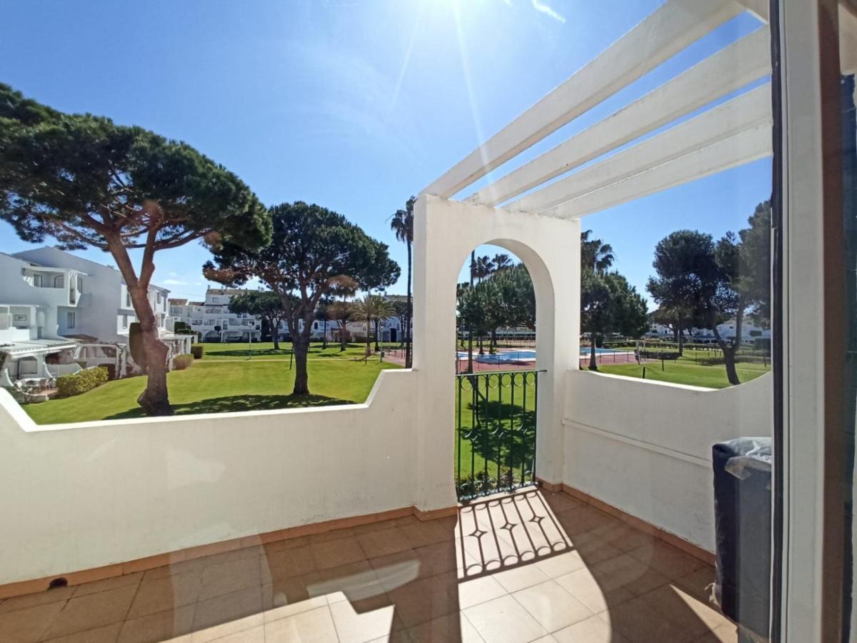 Bonito Apartamento Un Dormitorio 1ª Linea De Playa Isla Canela Luaran gambar